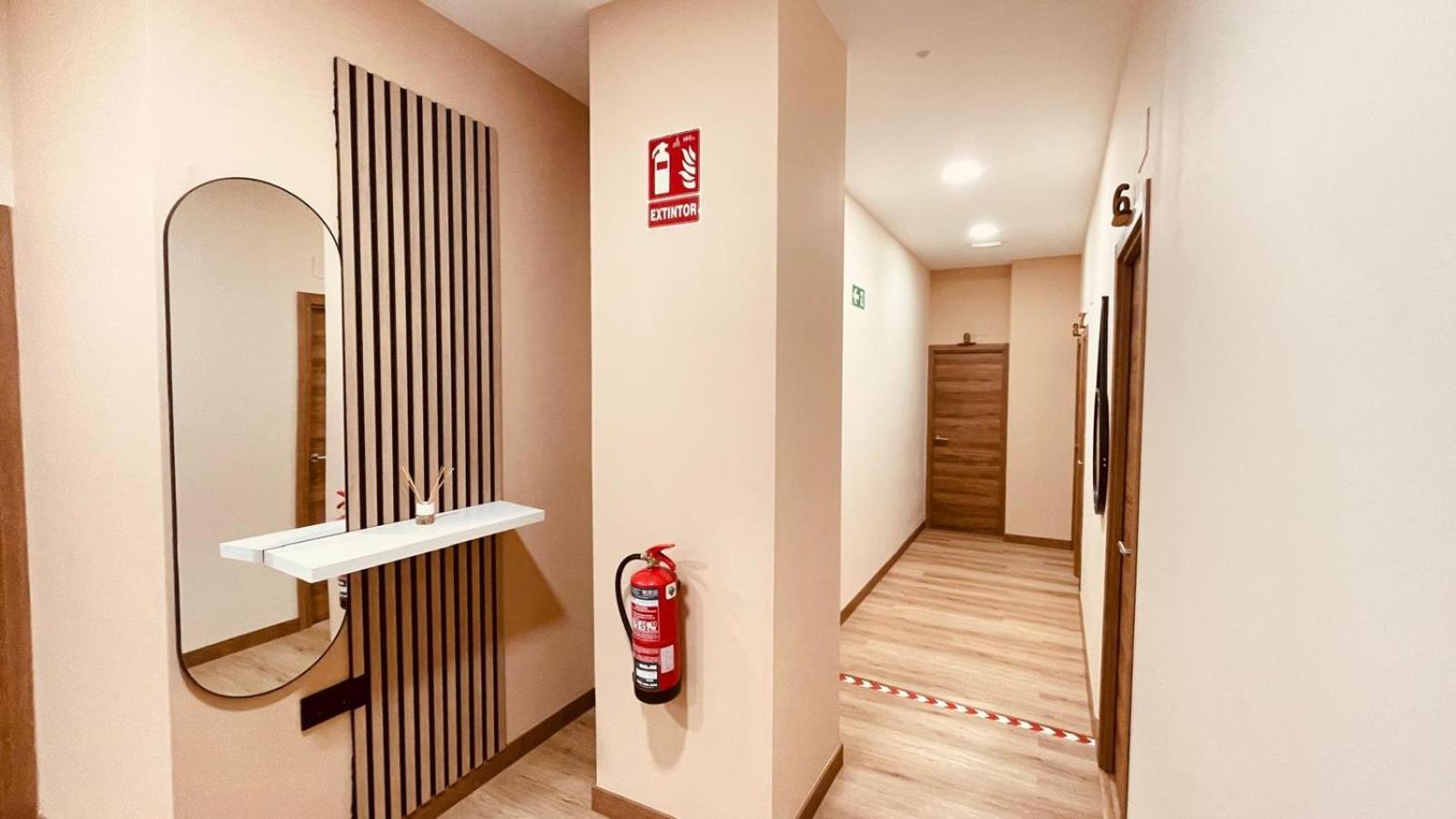 Optimus Comfort Campoamor 101 Valencia Exteriör bild