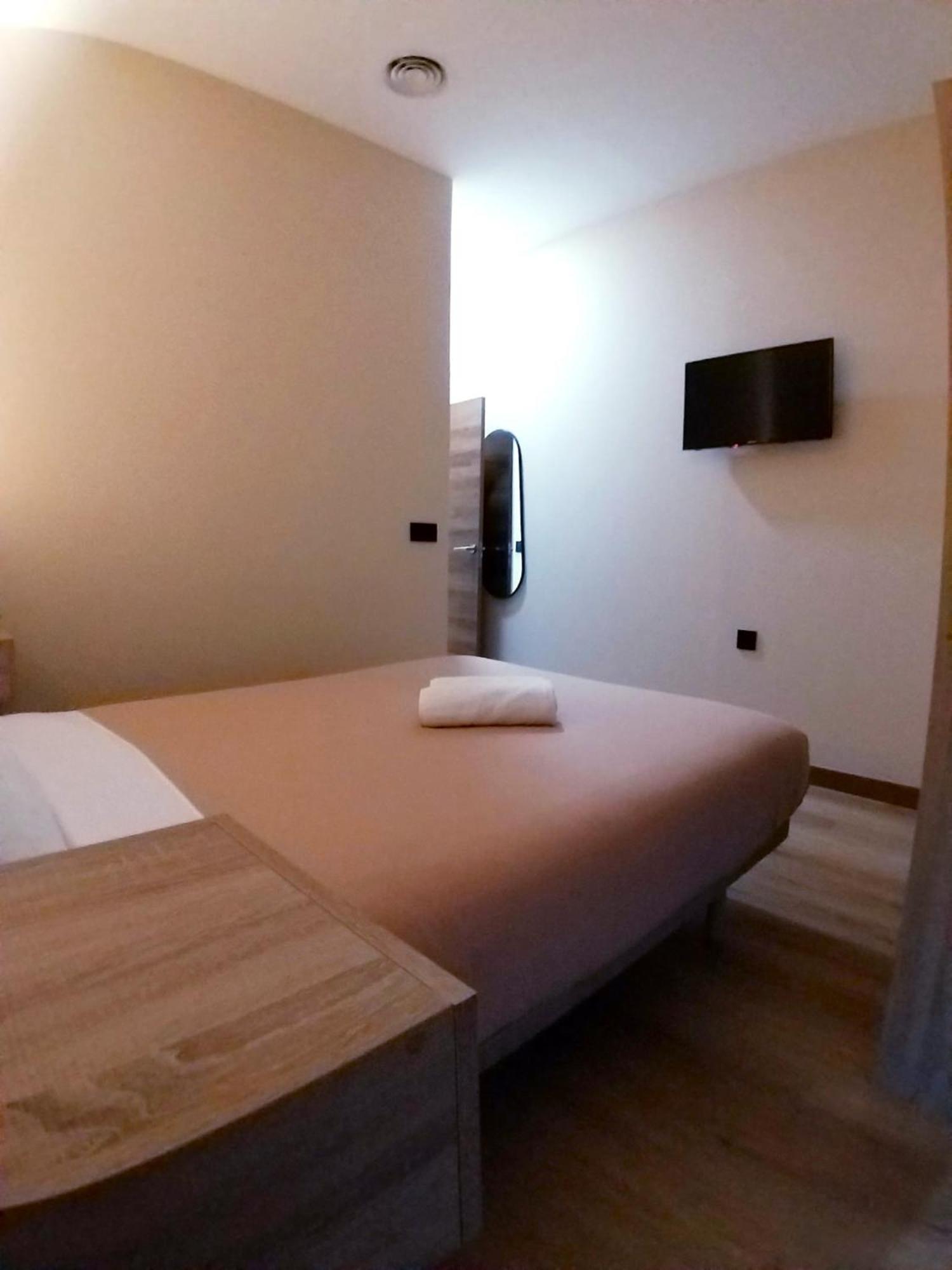 Optimus Comfort Campoamor 101 Valencia Exteriör bild