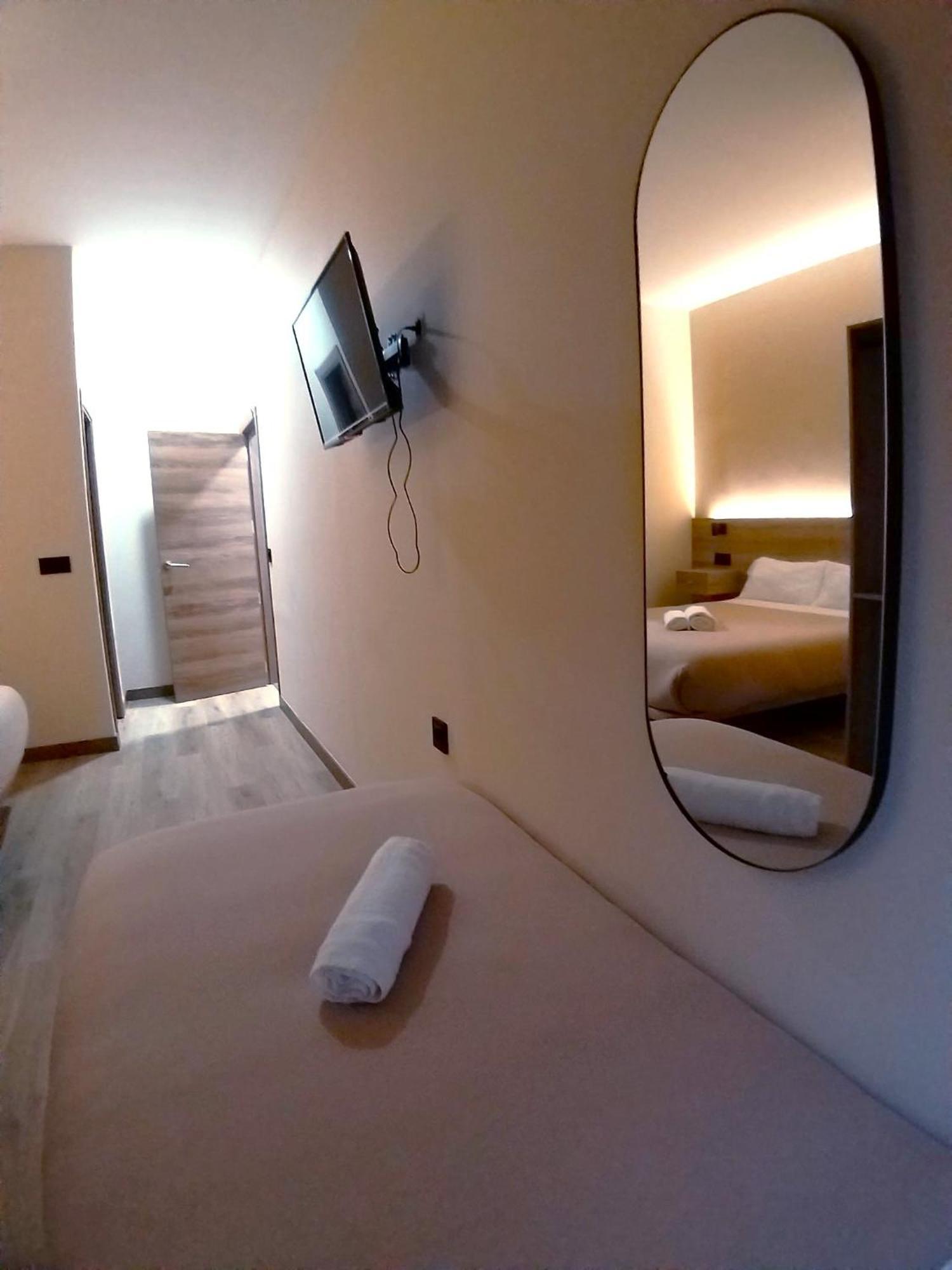 Optimus Comfort Campoamor 101 Valencia Exteriör bild